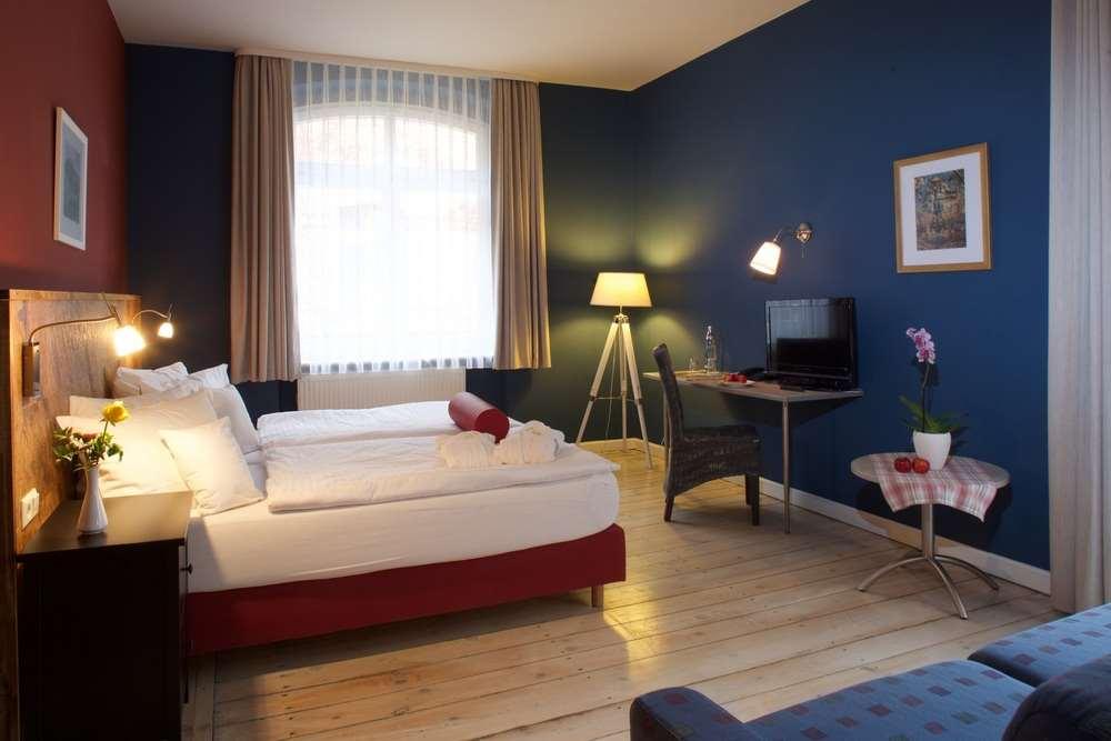 Ringhotel Schwarzer Baer Wittenberg Номер фото