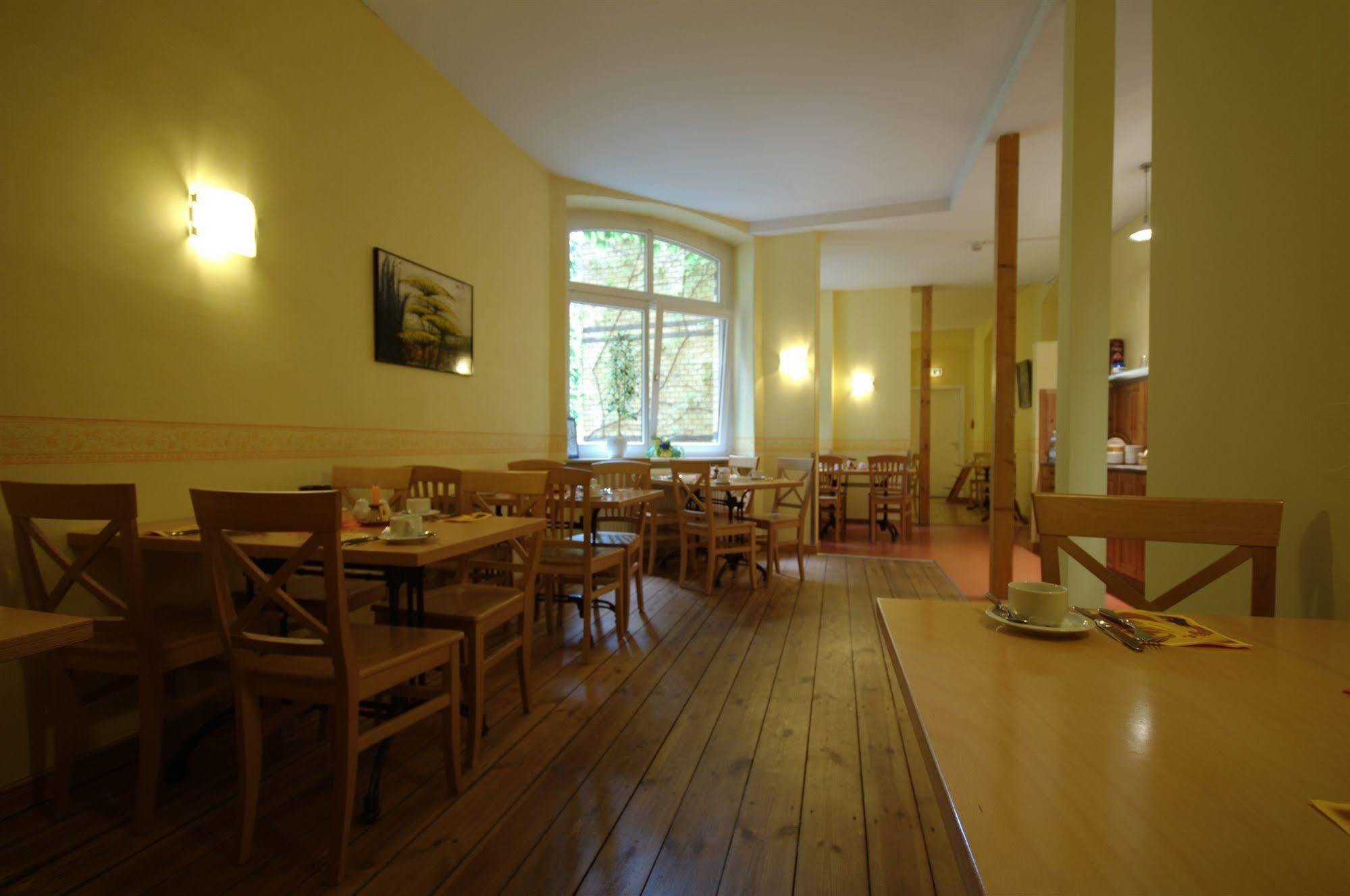 Ringhotel Schwarzer Baer Wittenberg Екстер'єр фото