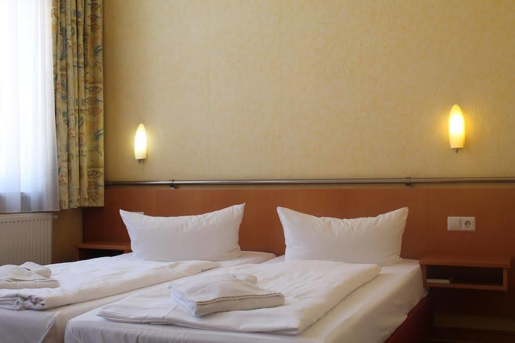 Ringhotel Schwarzer Baer Wittenberg Екстер'єр фото